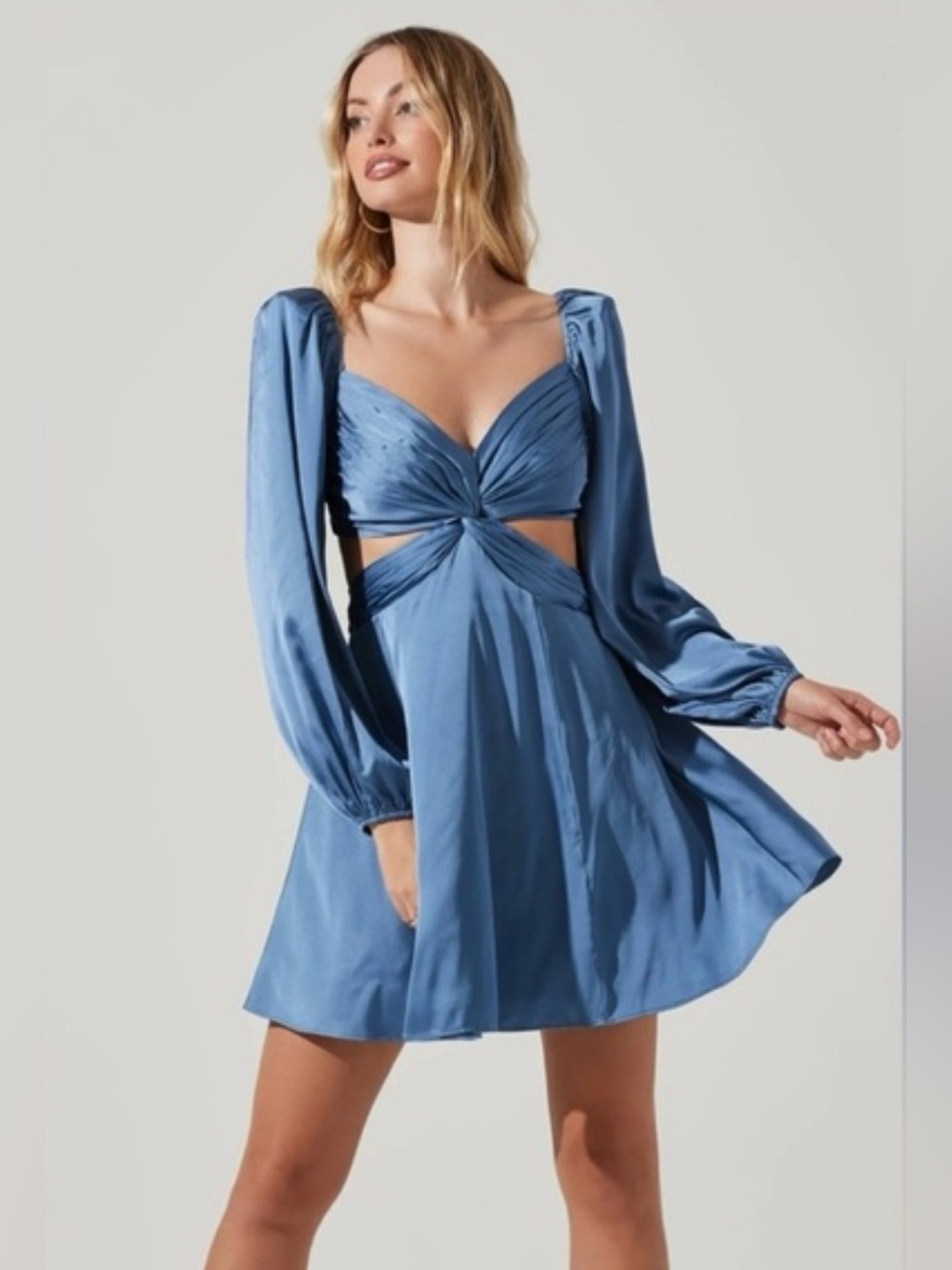 ASTR The Label Anamaria Blue Cutout Long Sleeve Mini Dress Sz M NEW
